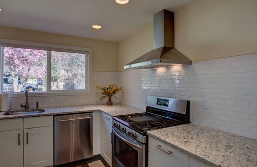 Broadmoor Cottage | Gorgeous New Canyon Cottage steps to 5 star Broadmoor and limitless trail system