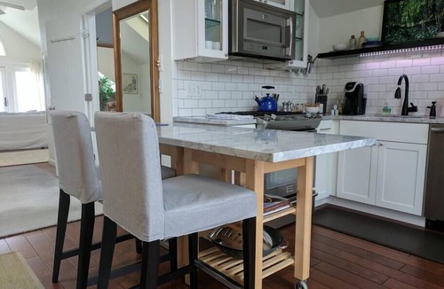 Swampscott Apartment | Gorgeous Oceanfront Penthouse