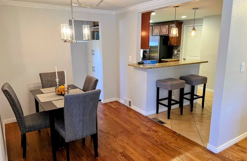Englewood House | Gorgeous, renovated 1930s bungalow in Englewood!