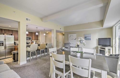 Grand Haven Apartment | Grand Haven Condo with Patio Less Than 1 Mi to Downtown