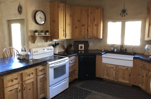 Hurricane House | Great Home to Relax, unwind and Rejuvenate. Get connected to nature!