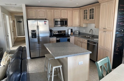 North End Condo | Great Location, Beach Block, Family Friendly with 2 King Master Suites!