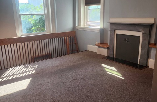 Charlestown Apartment | Great location, Longterm or short term rental in Charlestown
