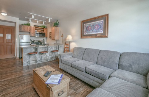 River Run Condo | Great Location Mtn Views, Walk to Slopes