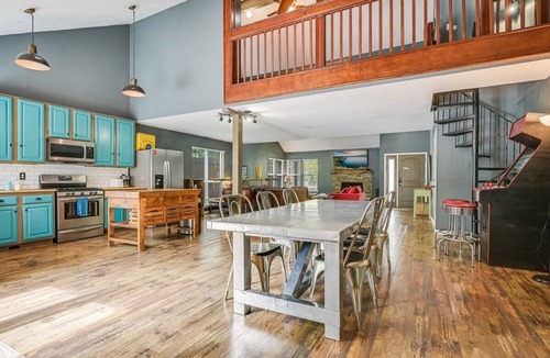 Wells Branch House | Great Pool House with Modern Design Touches!