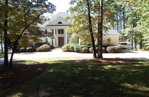 Reynolds Landing House | Great sunset Views of the Lake with Pool/Dock Peace, ambiance and Tranquility
