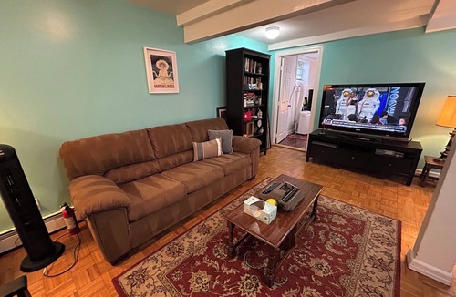Oyster Bay House | Guest Suite in Oyster Bay