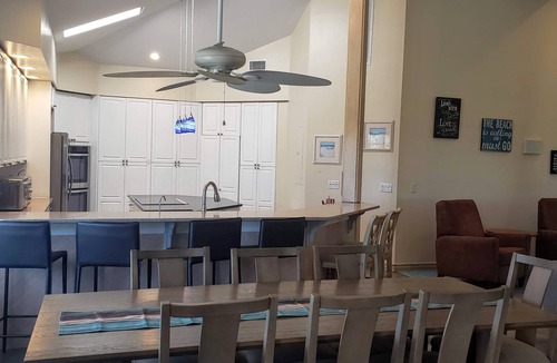 Jose's Hideaway House | Gulf of America Beach House, Private Pool, 360 Island Views Airstrip Membership