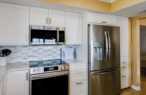Holmes Beach Condo | Gulf Place Unit 3 in Holmes Beach