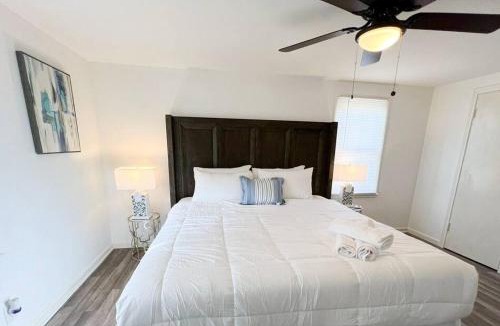 Niagara Falls House | H2O Haven: 5 mins To Niagara Falls