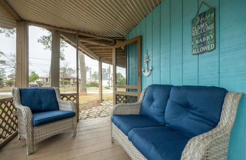 Piney Island House | Hailey's Roundhouse - New & Unique Home w/Water Access!