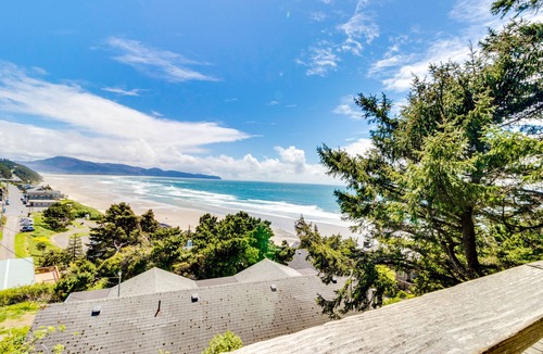Oceanside House | Hand-Built Gem with Two Large Decks and Incredible Views - 1/4 Mile to the Beach
