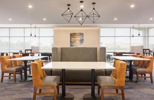 Mount Laurel Hotel | Hawthorn Extended Stay by Wyndham Mount Laurel Moorestown
