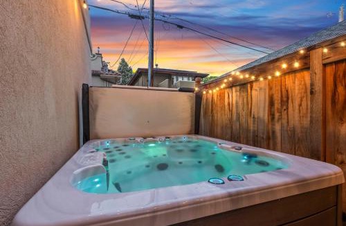 Cherry Creek House | Heart Of Cherry Creek Group Retreat Hot Tub