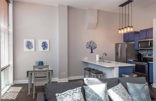 Covington Condo | Heart of Mainstrasse Apt 1