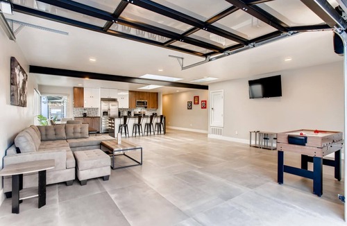 Old Town House | Heart & Soul of San Diego in Old Town. Private heated pool & Jacuzzi NEAR ALL.