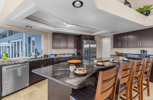 Eight Lakes House | Heated Pool, Beautiful Sunsets, Fishing Dock- Villa Thunderbird View - Roelens Vacations
