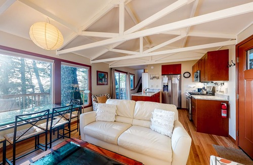 Otis Cabin | Heavenly Ocean/River View Home w/Deck, Serene Surroundings, & Free WiFi