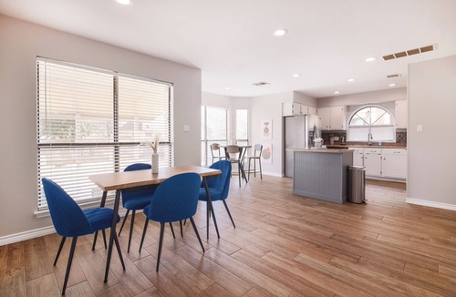 Brushy Creek House | Hestia: Extended Stay Sunset Oasis in Brushy Creek