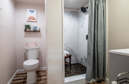 Baldwinsville Apartment | High end studio tailored to the business traveler