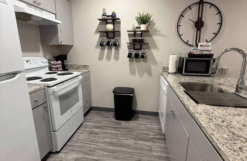 Clovis Apartment | High Plains Haven This unit is a beautiful two bedroom/two bathroom fully furnished unit