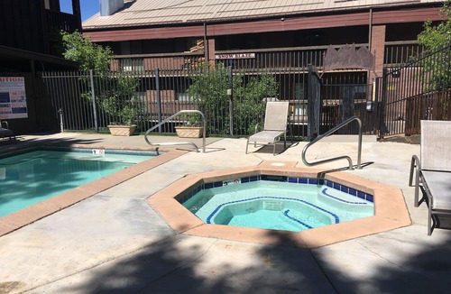 North Park City Condo | Highest Rated, Lowest Rates in Snow Blaze: 2/2, A/C, Pool, Hot Tub, Gym, Firepit