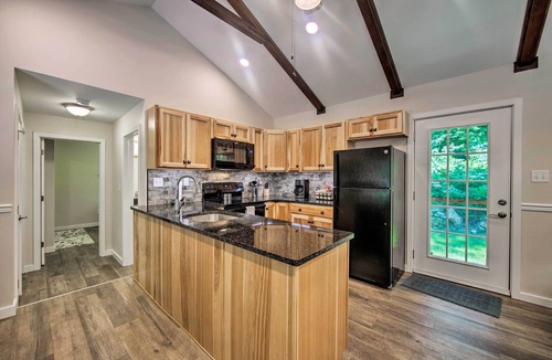 Fort Indiantown Gap Cabin | Hike, Hunt & Unwind: Cozy Cabin Near Hersheypark