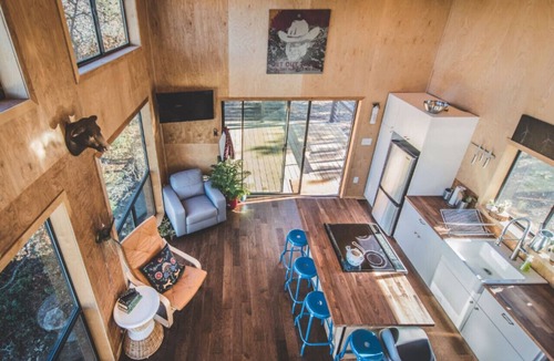 Dripping Springs House | Hilltop Hideaway, Cabin w/view, loft & Light