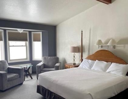 Broomfield Hotel | Hilltop Inn Broomfield Denver