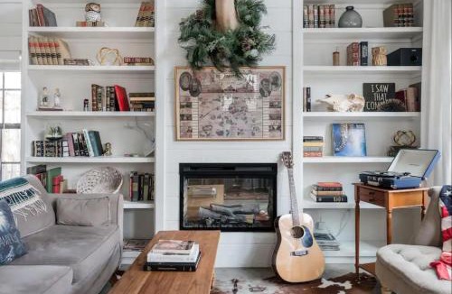 Cleveland Park House | Hip, Cozy Cottage with a Fire Pit in Cleveland Park