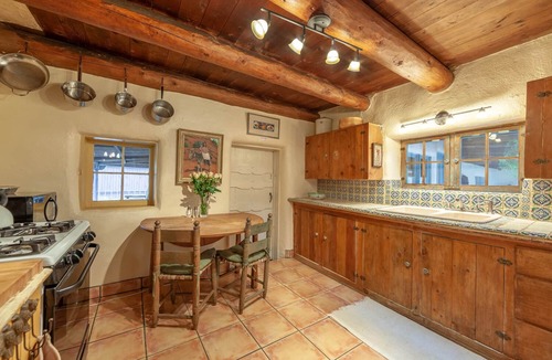 Taos House | Historic charm of old Taos with modern amenities. Very best location!