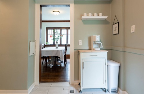 Grand Rapids House | Historic home close to downtown Grand Rapids
