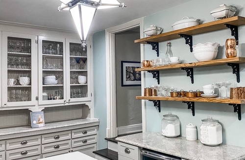 Central Gardens House | Historic Midtown Chateau + Guest House - Minutes from Everything