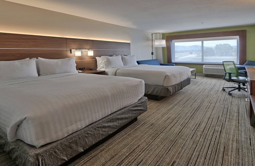 Broomfield Hotel | Holiday Inn Express and Suites Broomfield by IHG