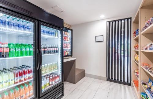 Hammond Hotel | Holiday Inn Express & Suites Hammond by IHG