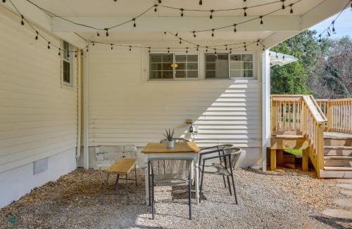 Cross Plains House | Home 9 Mi to Dtwn Springfield with Porch and Yard!