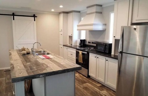 Paris House | Home at M&M Meadows