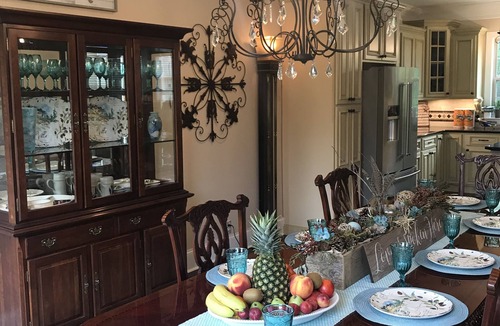 Goodlettsville House | Home Away from Home King Suite