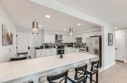 Lamar Heights Area House | Home With Sunset Patio, Fenced Backyard, And Quick Access To Denver - Gray Street