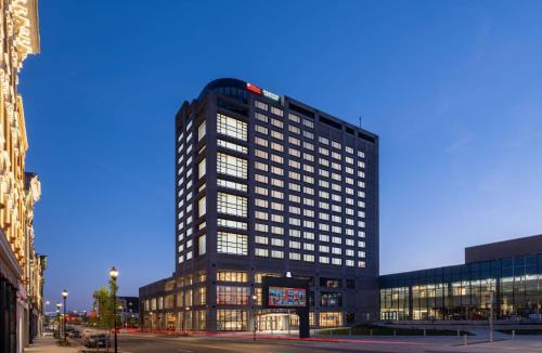 Downtown Toledo Hotel | Homewood Suites By Hilton Toledo Downtown