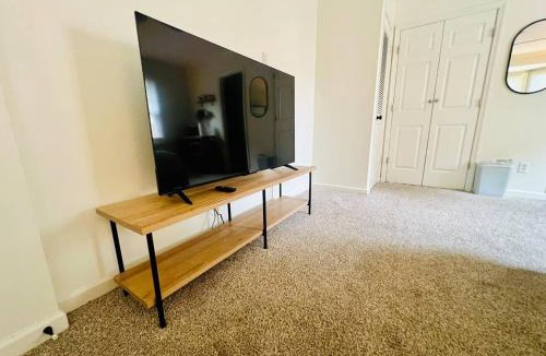 Columbia Apartment | Homey little Suite in Columbia TN