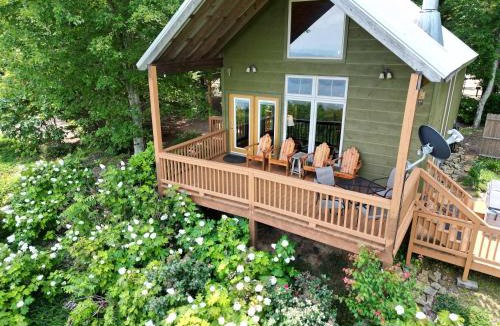 Bryant House | Hoot Owl with a private hot tub