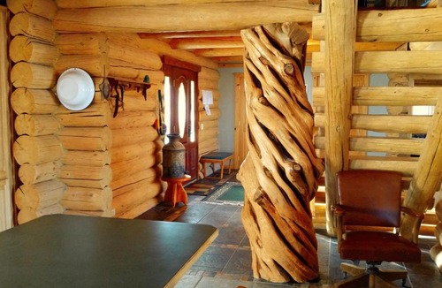 Monticello House | Horsehead Mountain Lodge, Stunning Log Cabin with Amazing Views