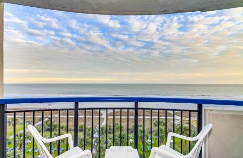 Myrtle Beach Apartment | Hosteeva Oceanfront Boardwalk Beach Resort with Balcony
