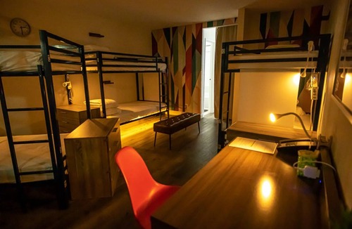 Anaheim Resort Hostel | Hostel ∙ 8 guests