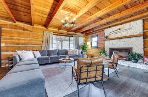 Canton House | Hot Tub, Game Room and Fire Pit Canton Log Cabin
