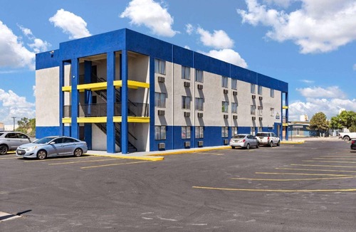 Northeast Heights Hotel | Hotel ∙ 4 guests