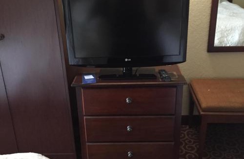 East Syracuse Hotel | Hotel Concord Syracuse, an Ascend Collection Hotel