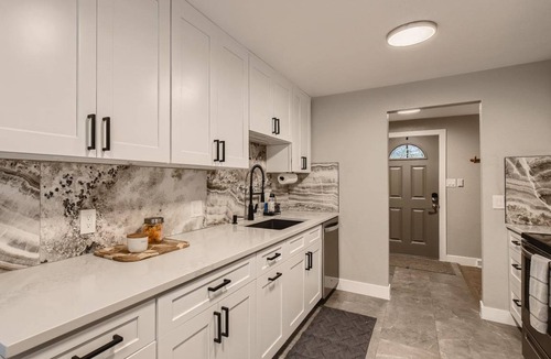 Lamar Heights Area House | House ∙ 2 bedrooms ∙ 4 guests