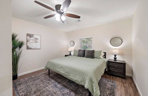 Baytown House | House ∙ 4 bedrooms ∙ 8 guests